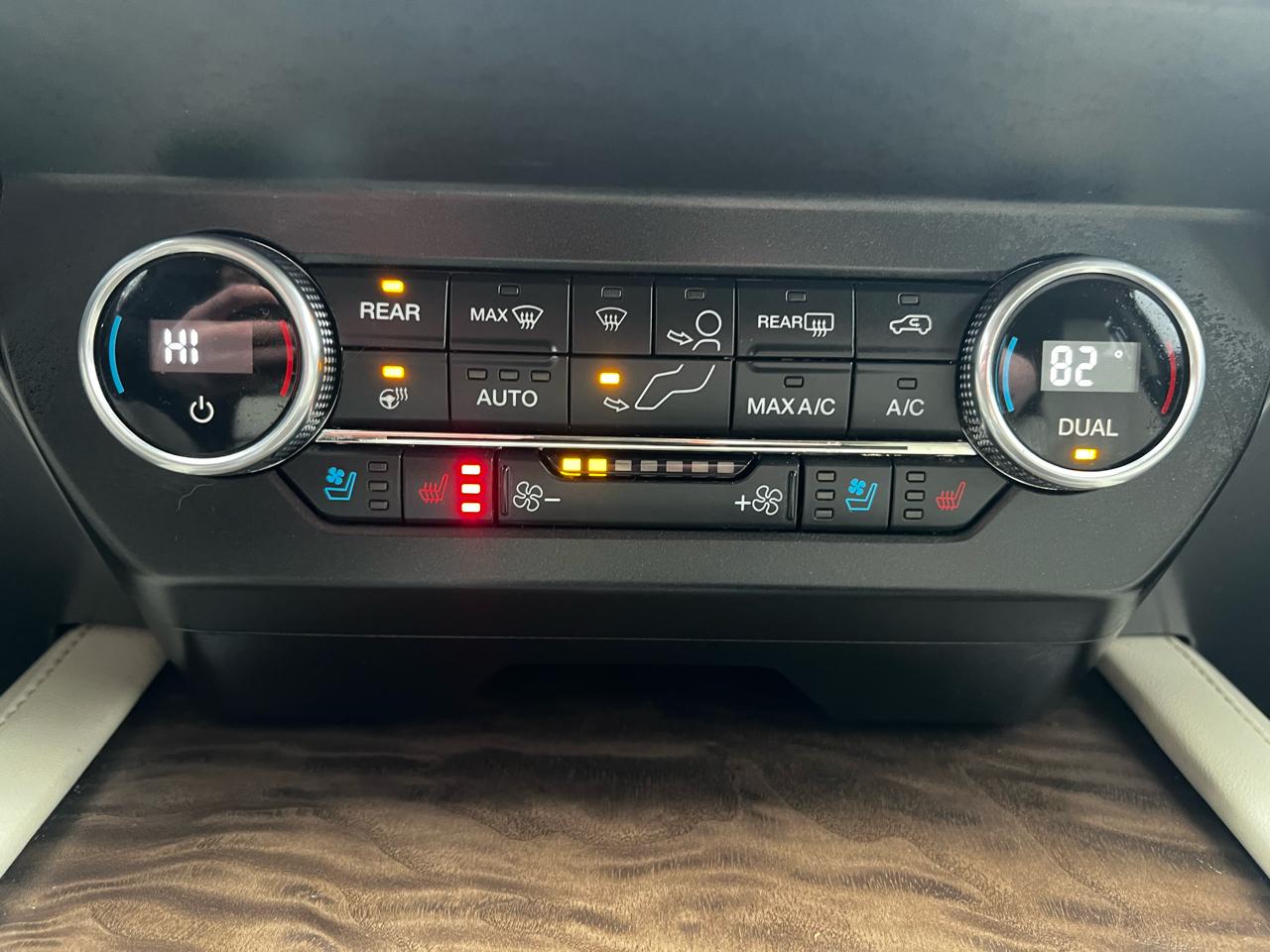 Ford Expedition Platinum 4WD 2019