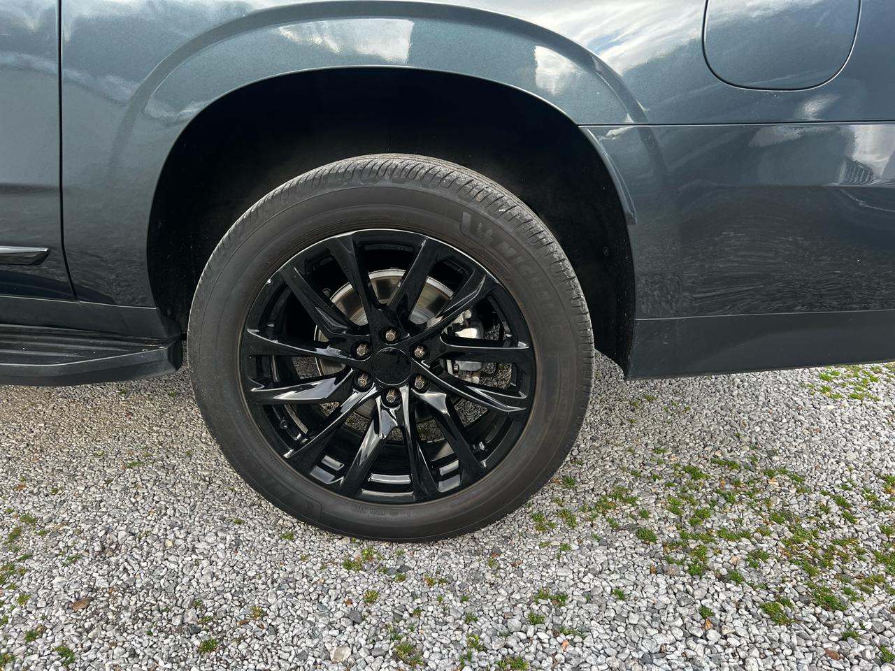 GMC Yukon XL SLT 2WD 2021