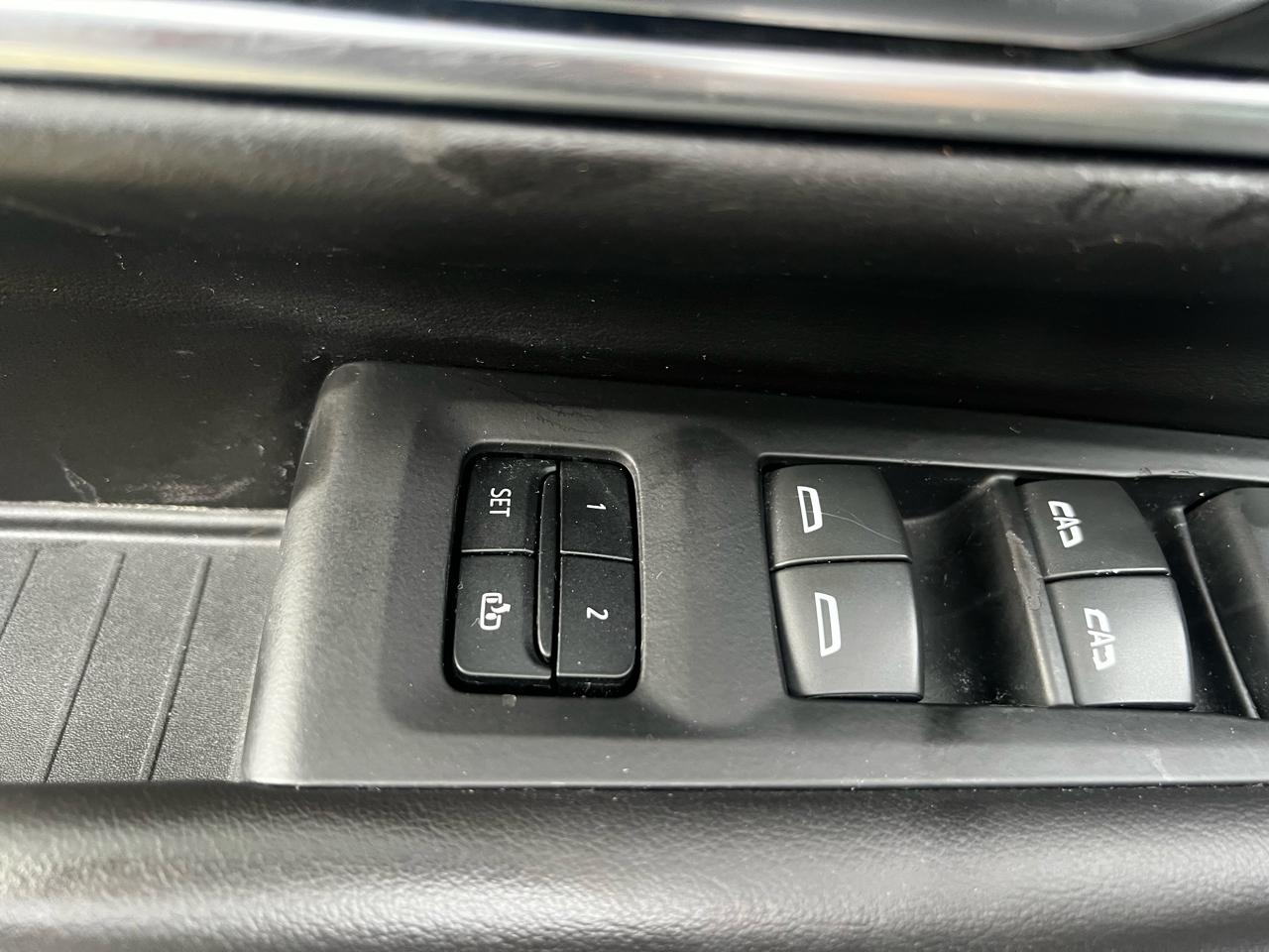 GMC Yukon XL SLT 2WD 2021