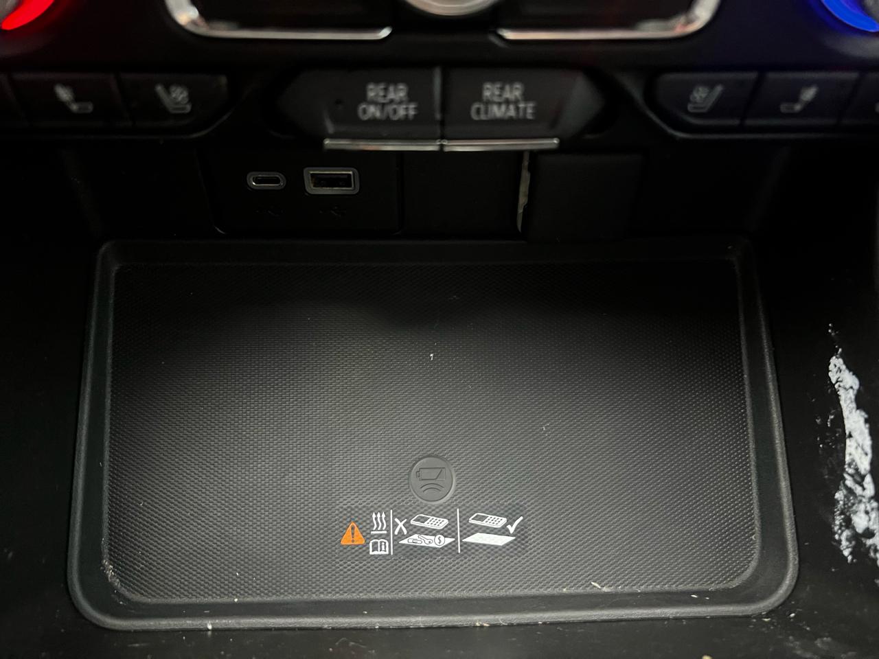 GMC Yukon XL SLT 2WD 2021