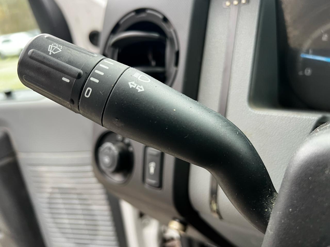 Ford F-450 SD Regular Cab DRW 2WD 2013