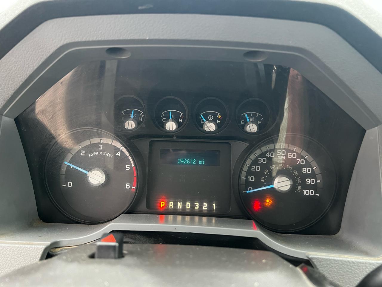 Ford F-450 SD Regular Cab DRW 2WD 2013