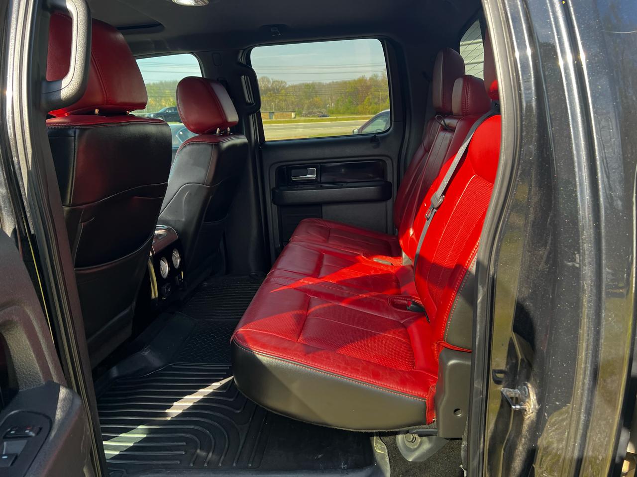 Ford F-150 Lariat SuperCrew 5.5-ft. Bed 4WD 2013