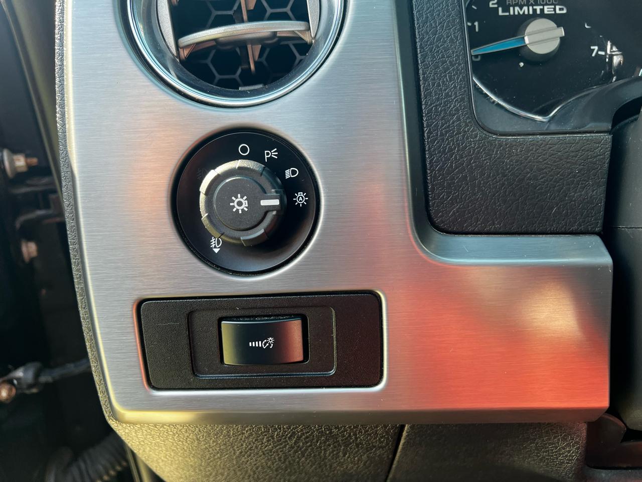 Ford F-150 Lariat SuperCrew 5.5-ft. Bed 4WD 2013