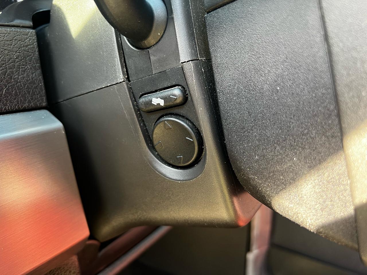 Ford F-150 Lariat SuperCrew 5.5-ft. Bed 4WD 2013