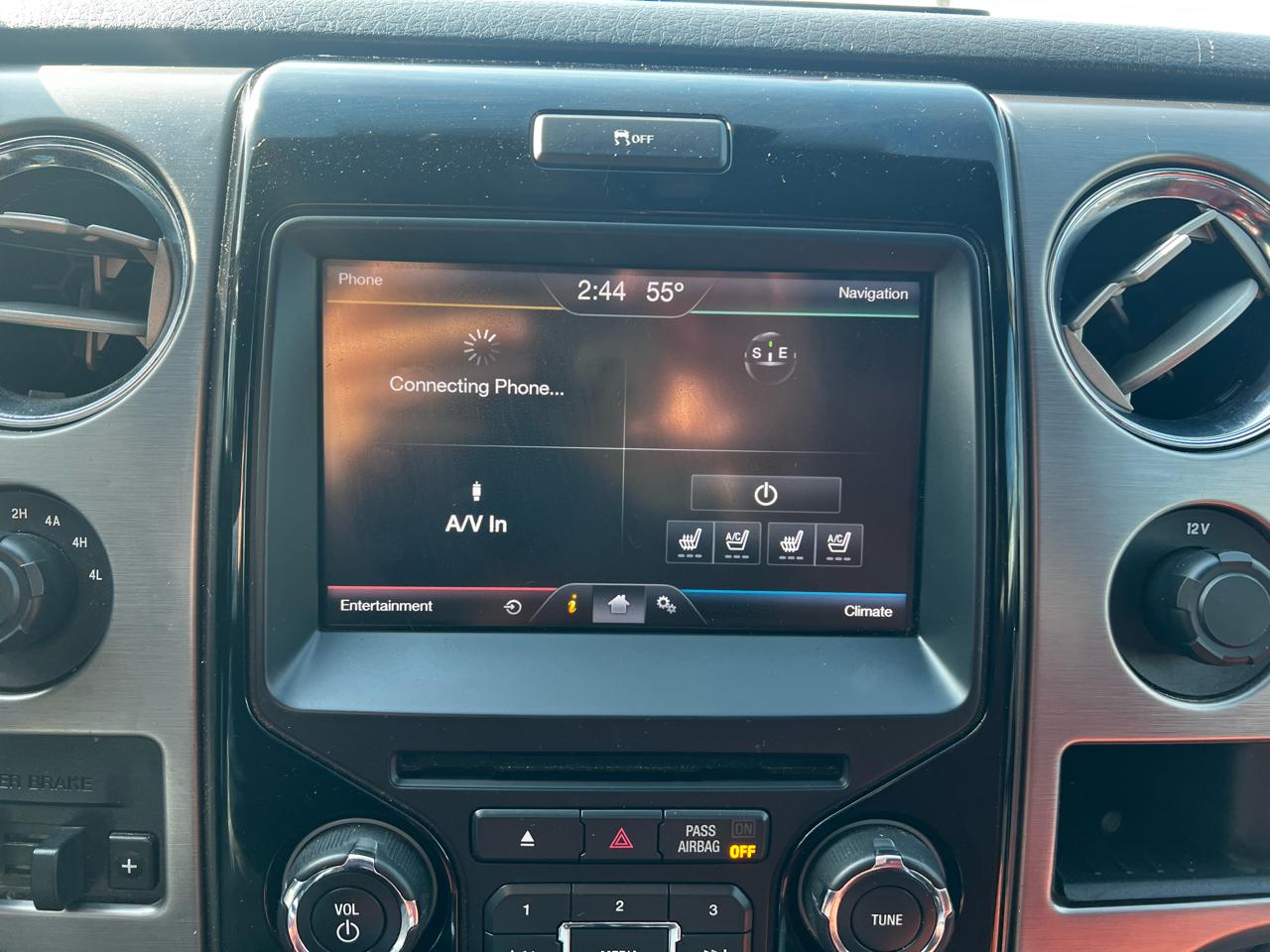 Ford F-150 Lariat SuperCrew 5.5-ft. Bed 4WD 2013