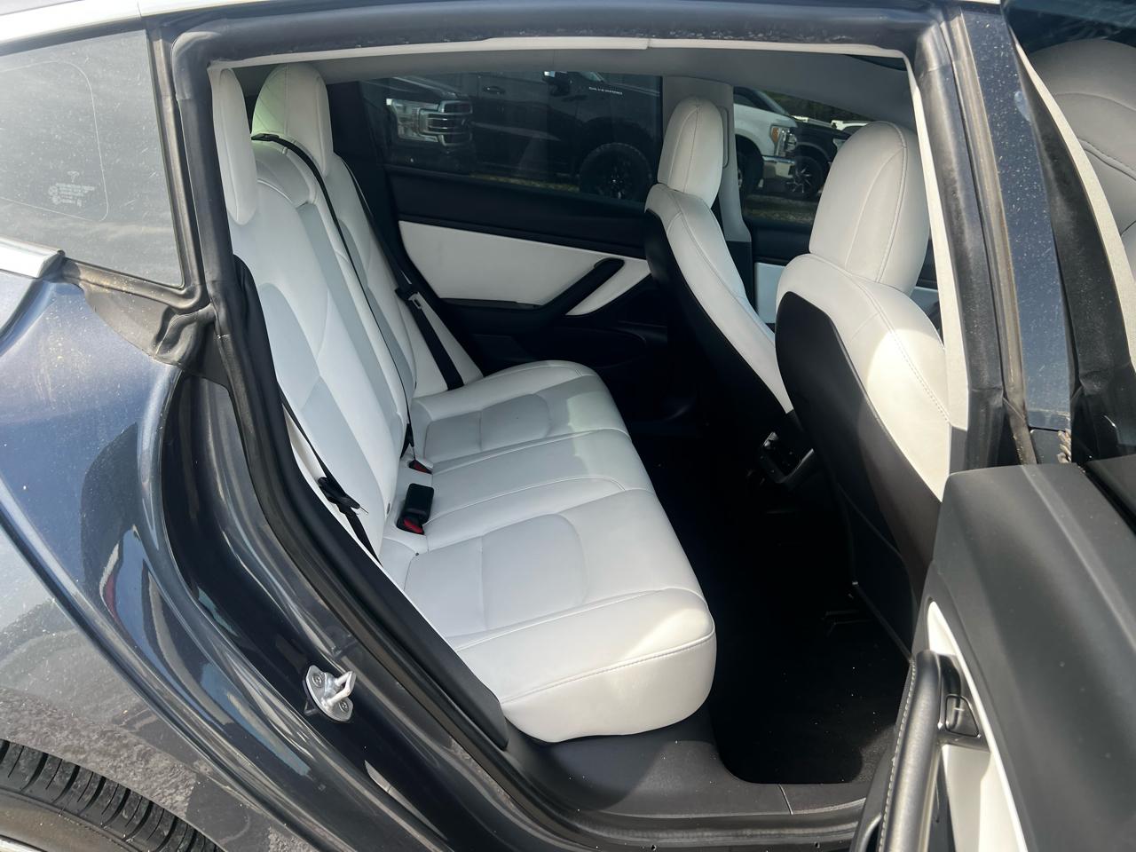 Tesla Model 3 Standard Range Plus 2020