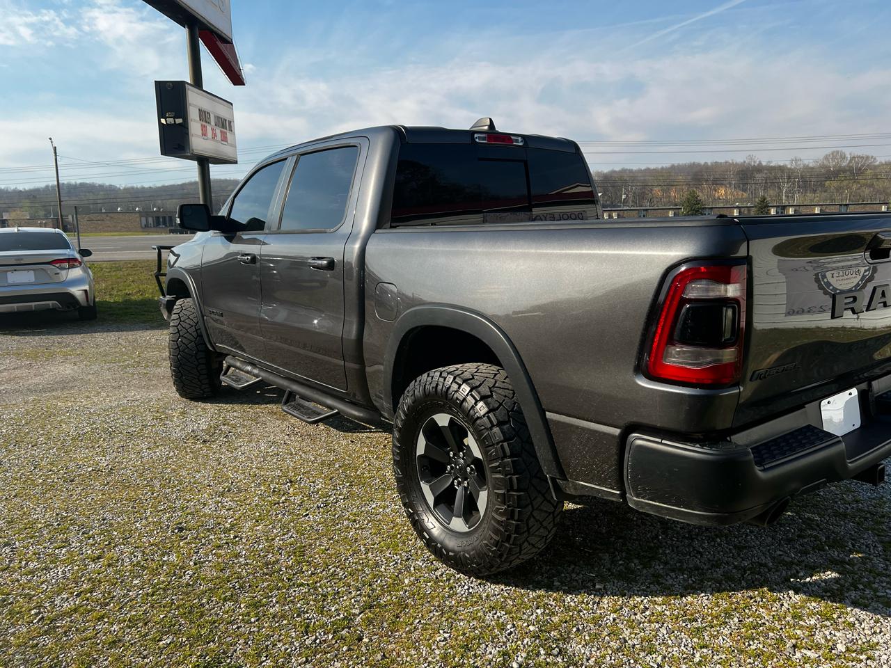 RAM 1500 Rebel Crew Cab SB 4WD 2019