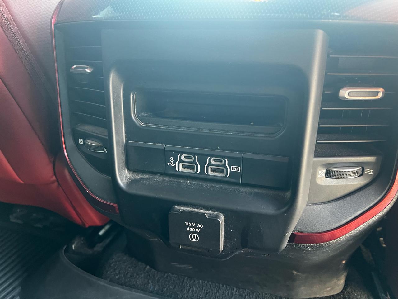 RAM 1500 Rebel Crew Cab SB 4WD 2019