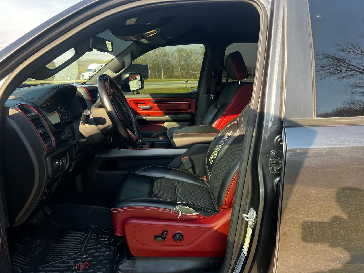 RAM 1500 Rebel Crew Cab SB 4WD 2019