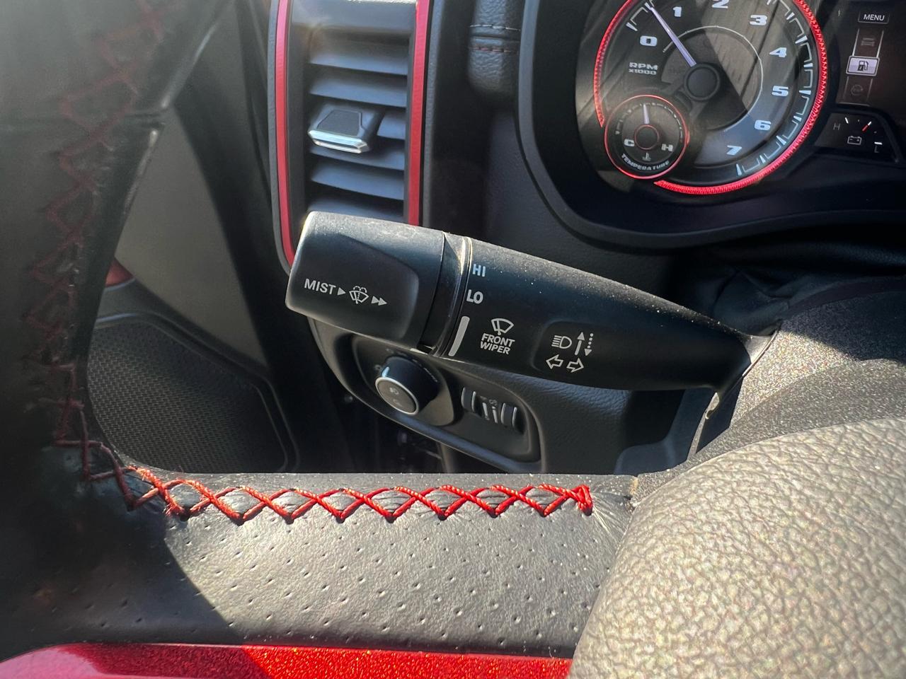 RAM 1500 Rebel Crew Cab SB 4WD 2019