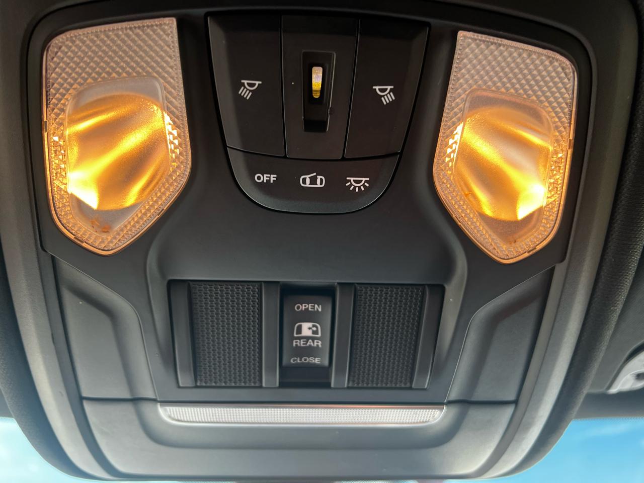 RAM 1500 Rebel Crew Cab SB 4WD 2019