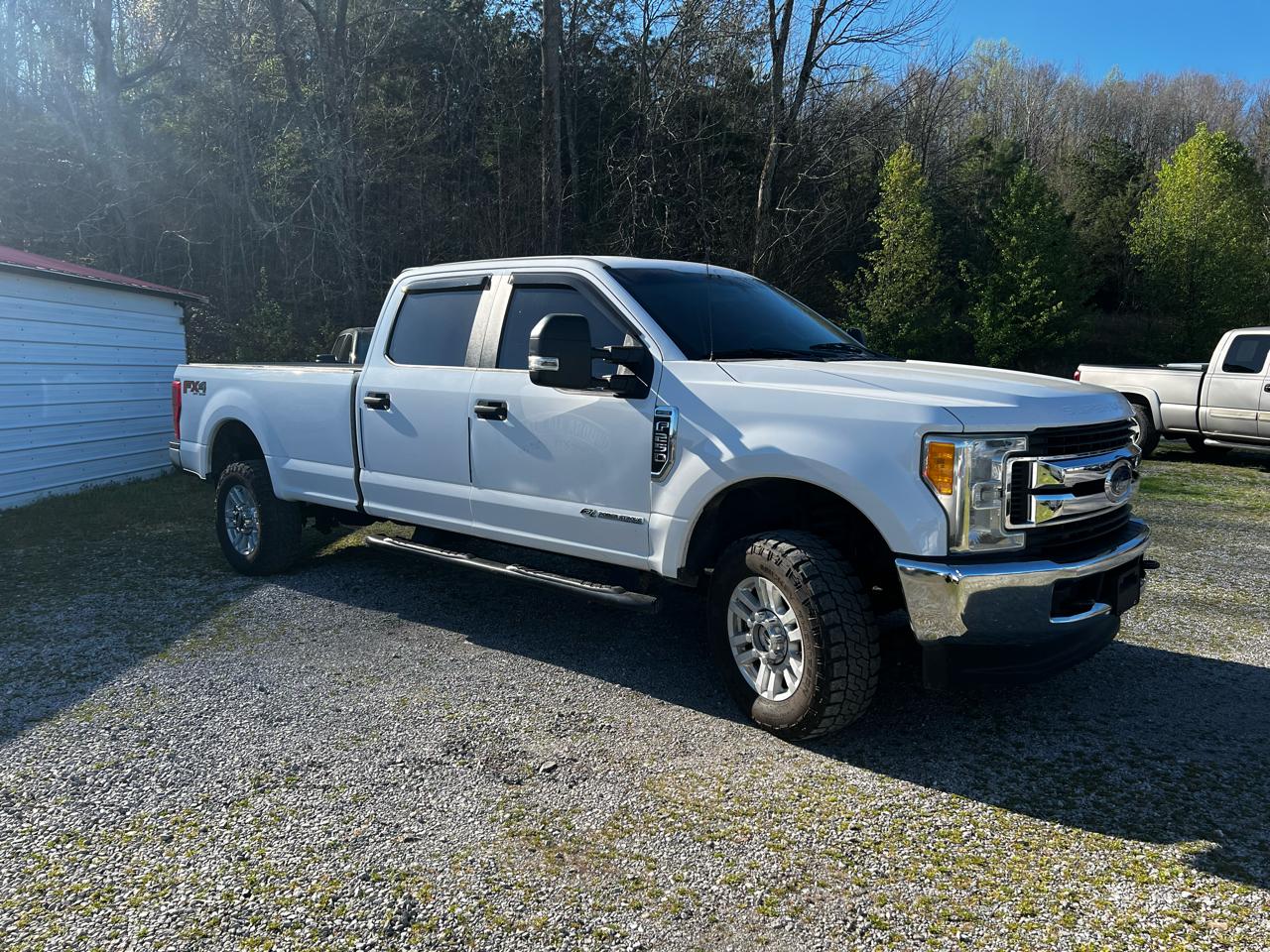 Ford F-250 SD XL Crew Cab 4WD 2017