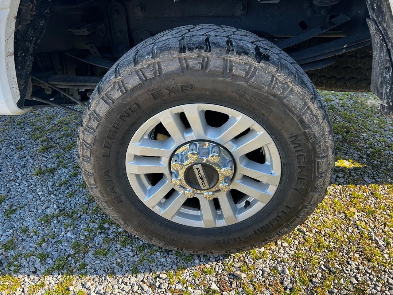 Ford F-250 SD XL Crew Cab 4WD 2017