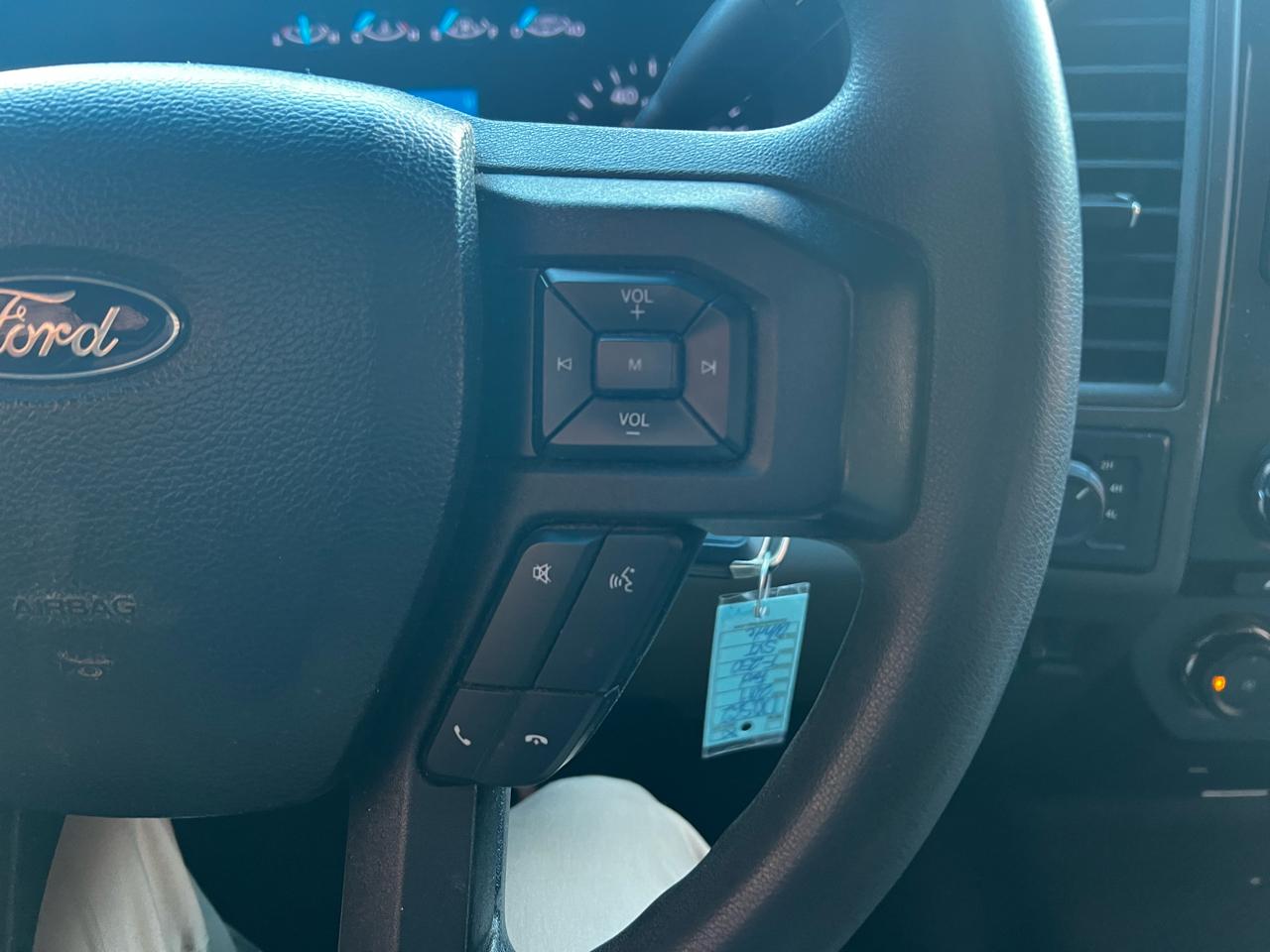 Ford F-250 SD XL Crew Cab 4WD 2017