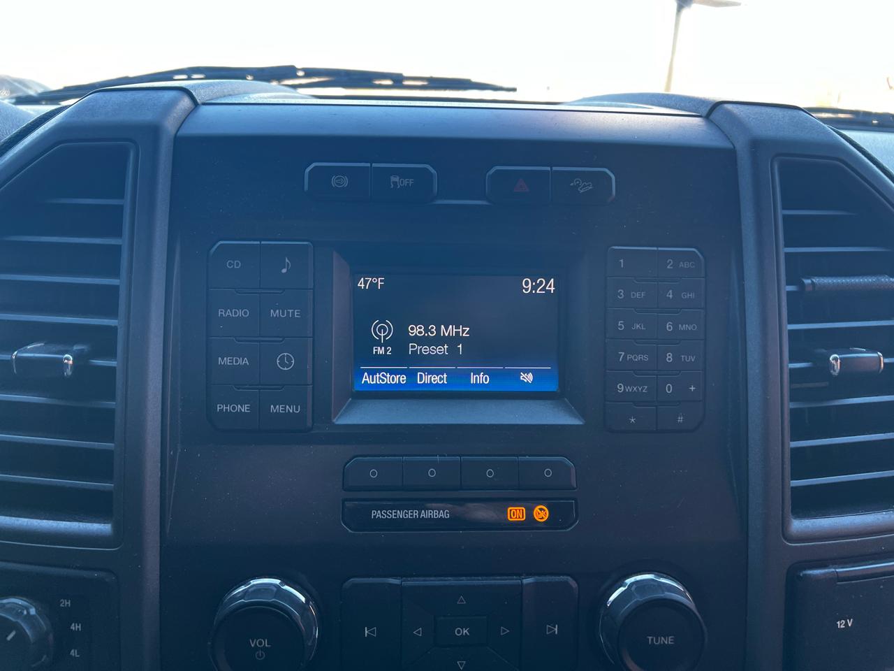 Ford F-250 SD XL Crew Cab 4WD 2017