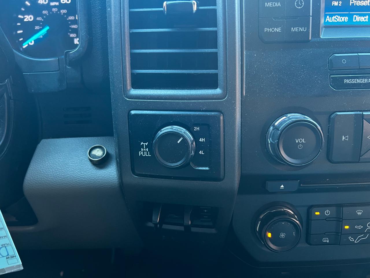 Ford F-250 SD XL Crew Cab 4WD 2017