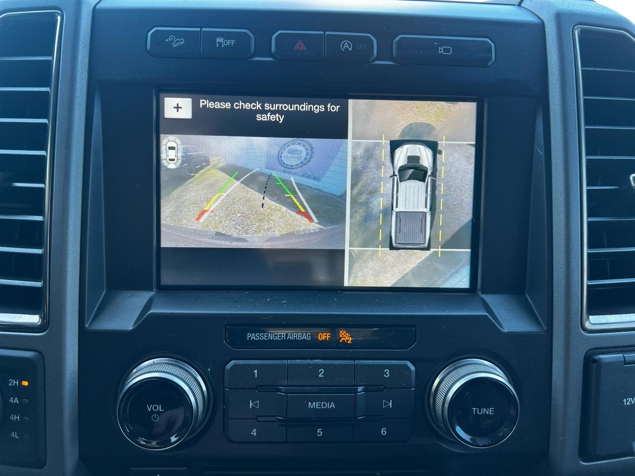 Ford F-150 Raptor SuperCrew 4WD 2017