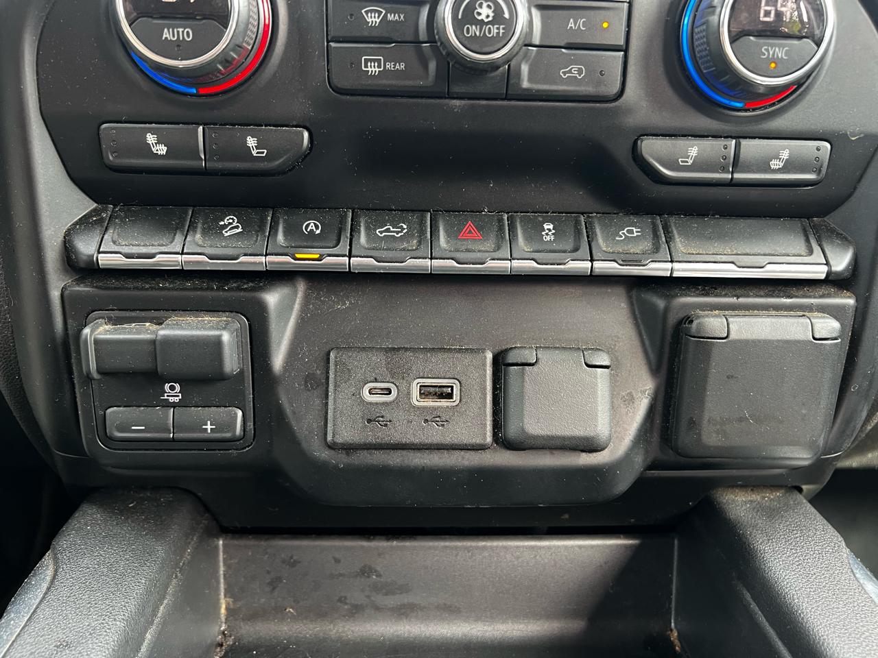 Chevrolet Silverado 1500 LT Trail Boss Crew Cab 4WD 2019