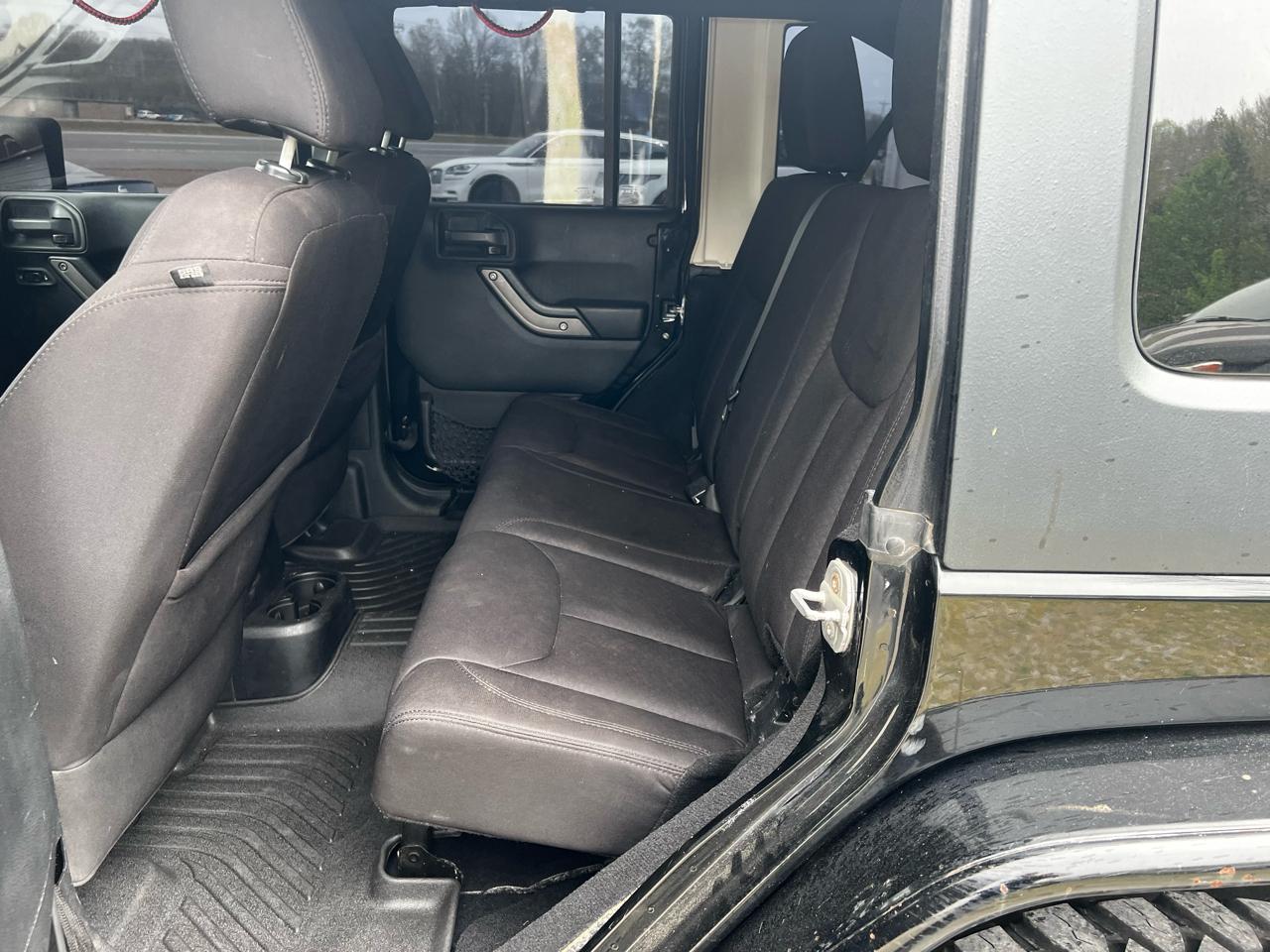 Jeep Wrangler Unlimited Sport 4WD 2014