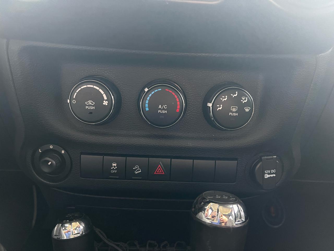 Jeep Wrangler Unlimited Sport 4WD 2014