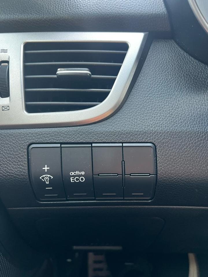 Hyundai Elantra GT A/T 2016