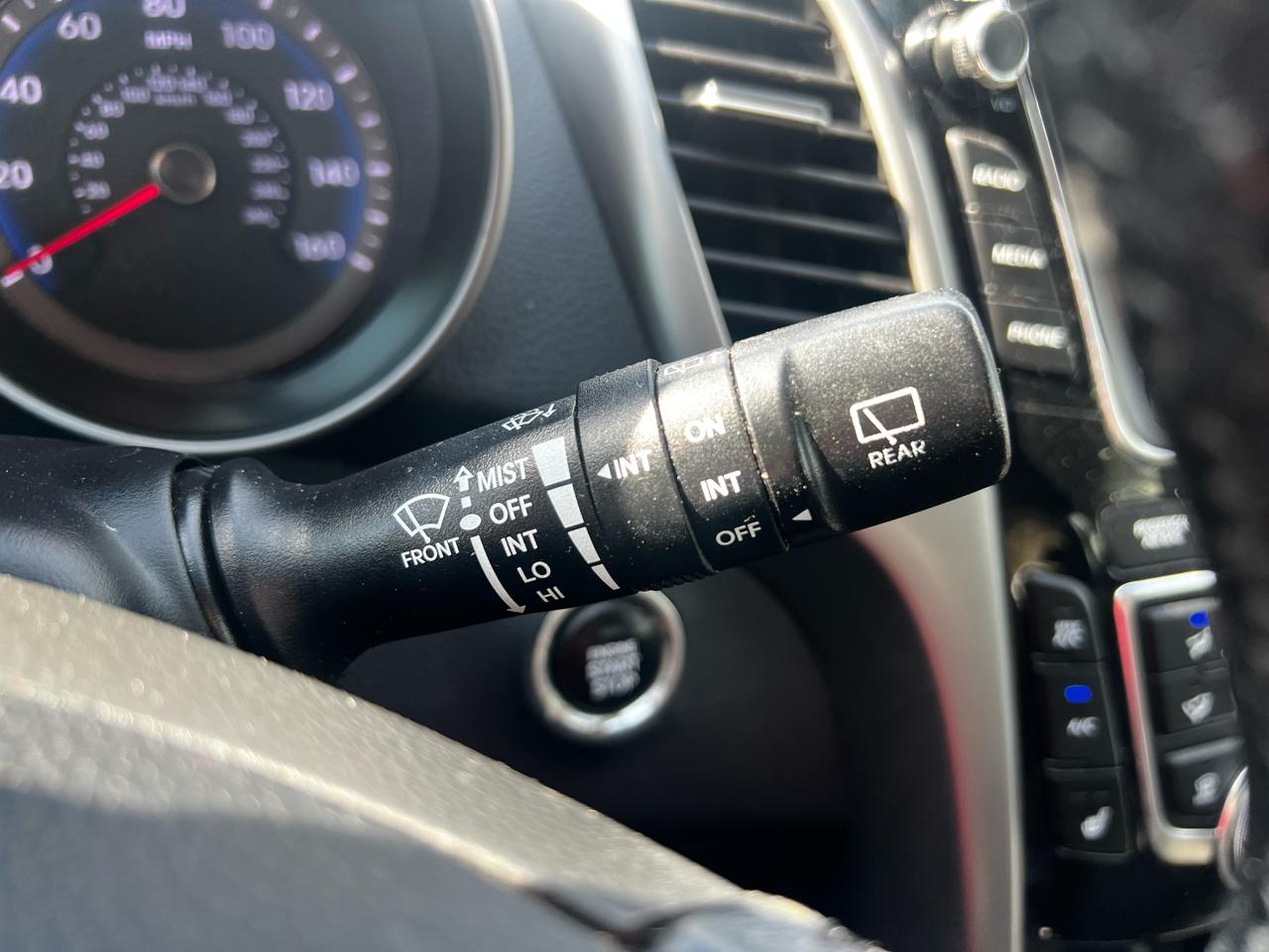 Hyundai Elantra GT A/T 2016