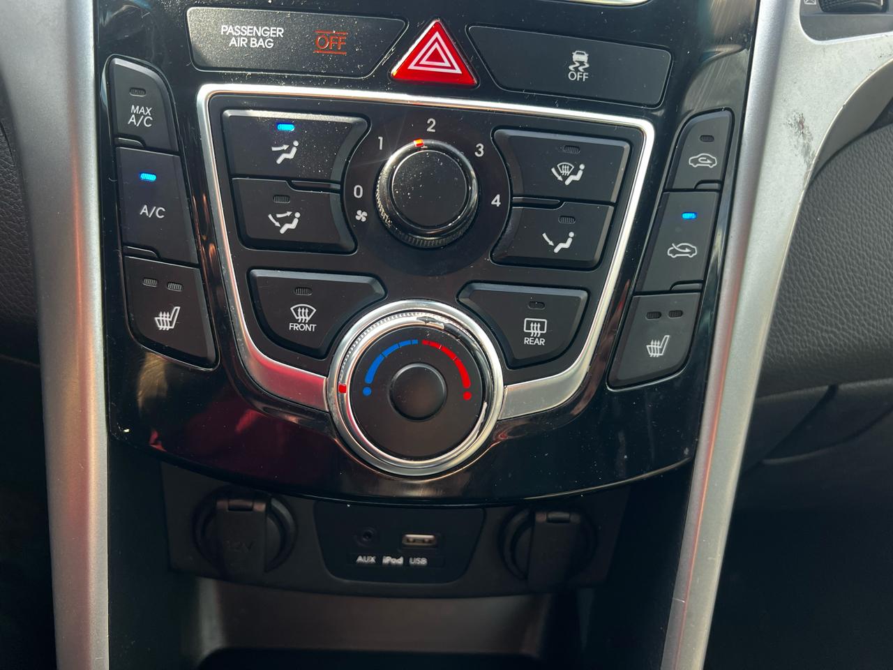 Hyundai Elantra GT A/T 2016