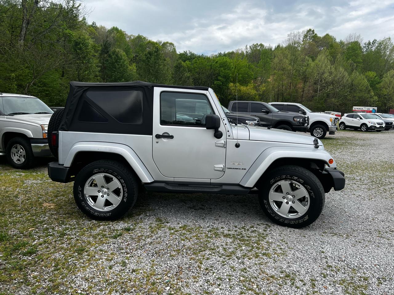 Jeep Wrangler Sahara 4WD 2012