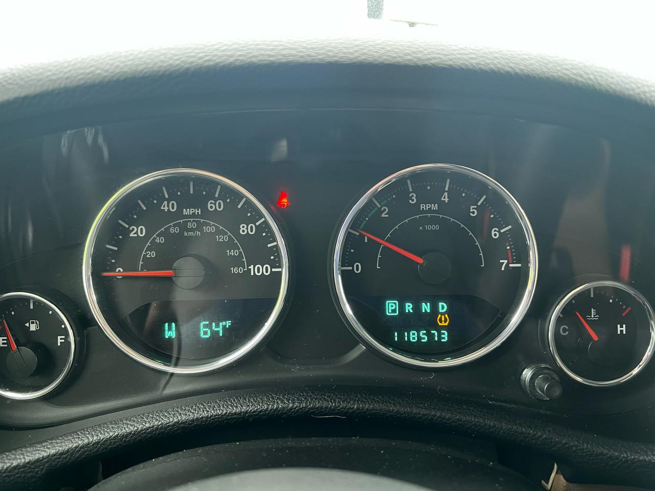 Jeep Wrangler Sahara 4WD 2012