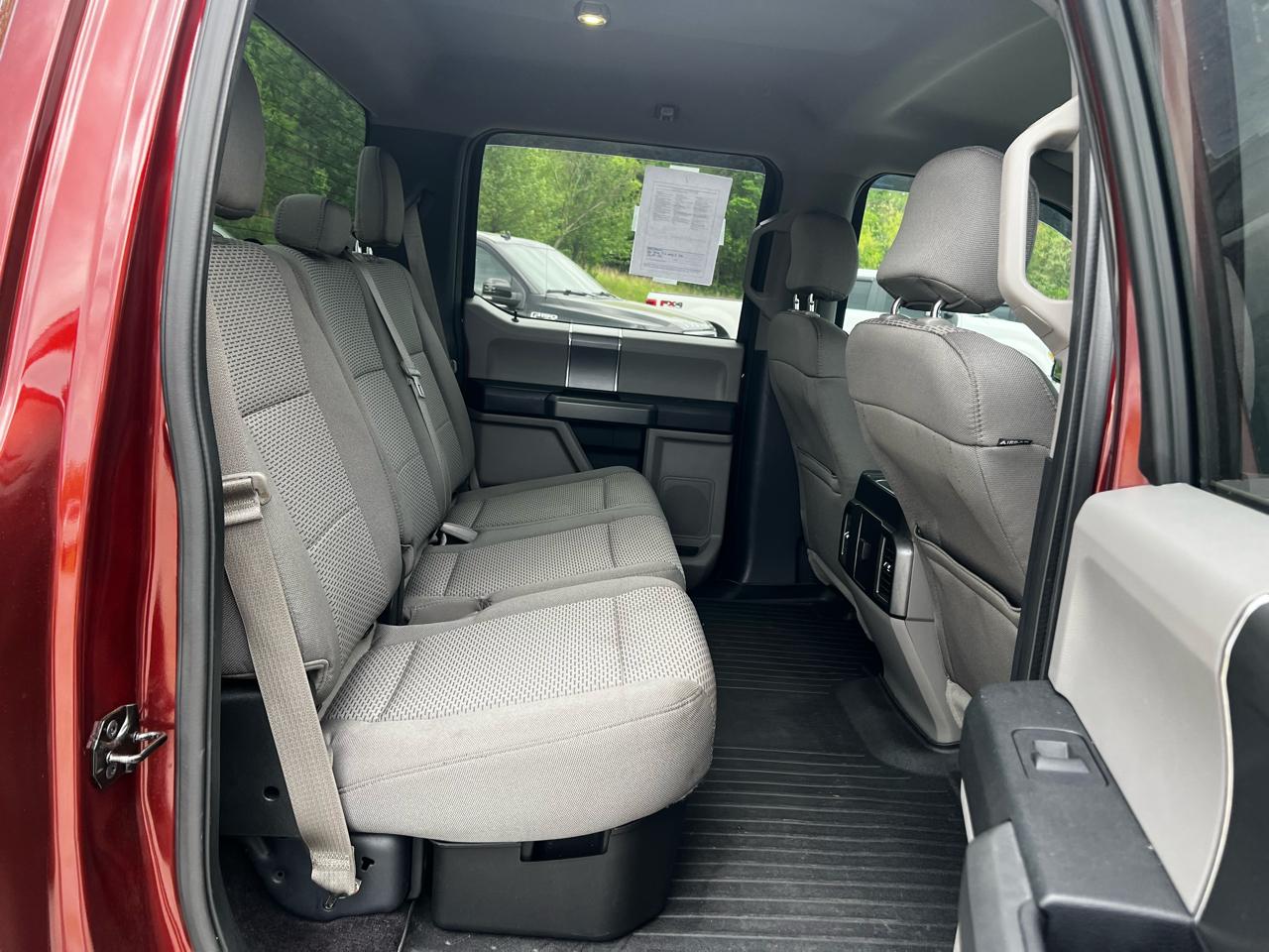 Ford F-150 XLT SuperCrew 5.5-ft. Bed 4WD 2016