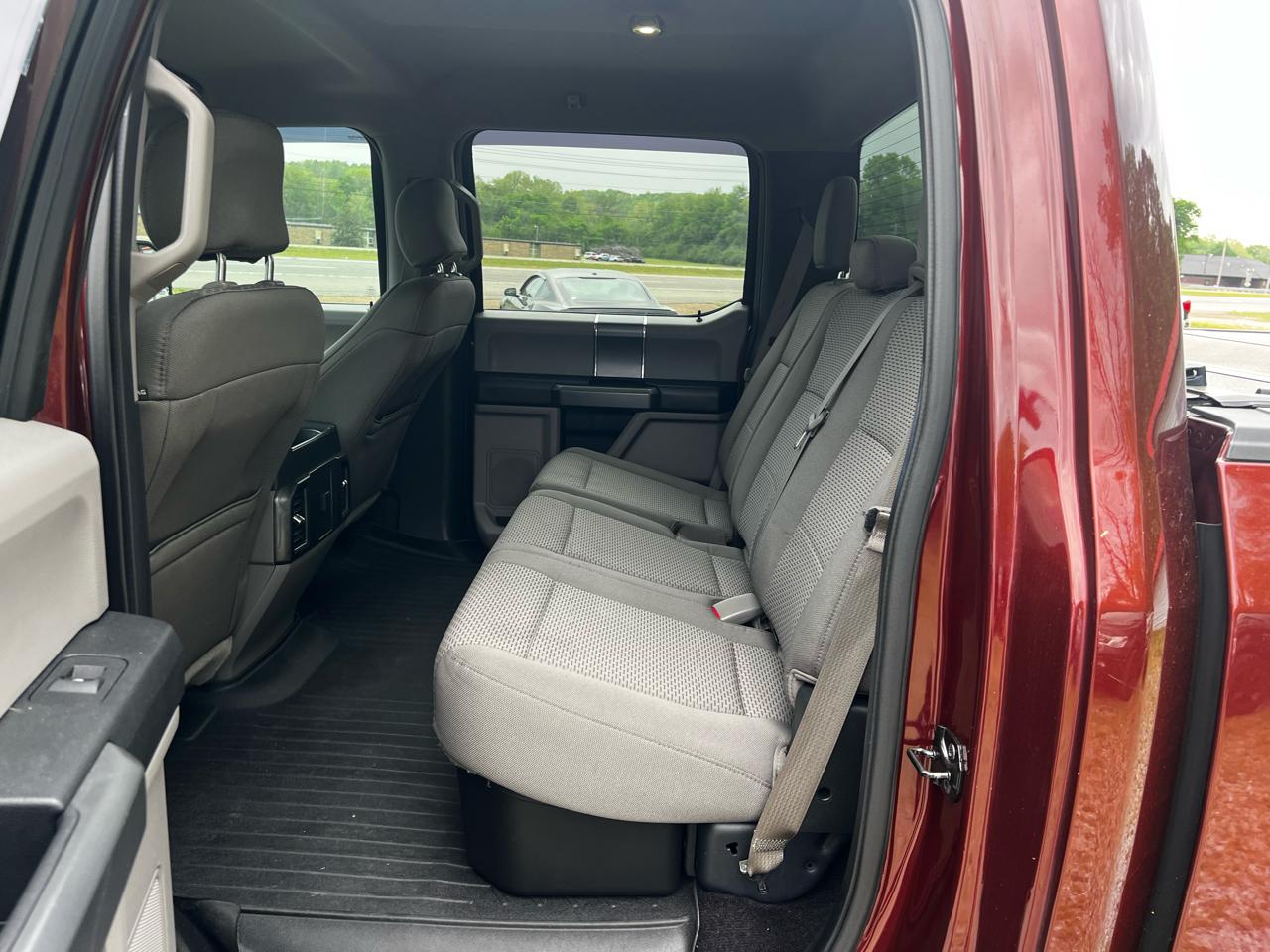 Ford F-150 XLT SuperCrew 5.5-ft. Bed 4WD 2016