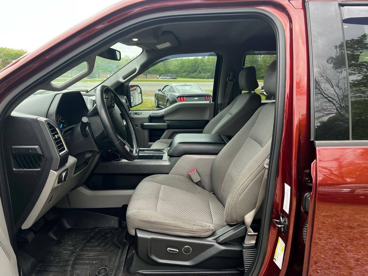 Ford F-150 XLT SuperCrew 5.5-ft. Bed 4WD 2016
