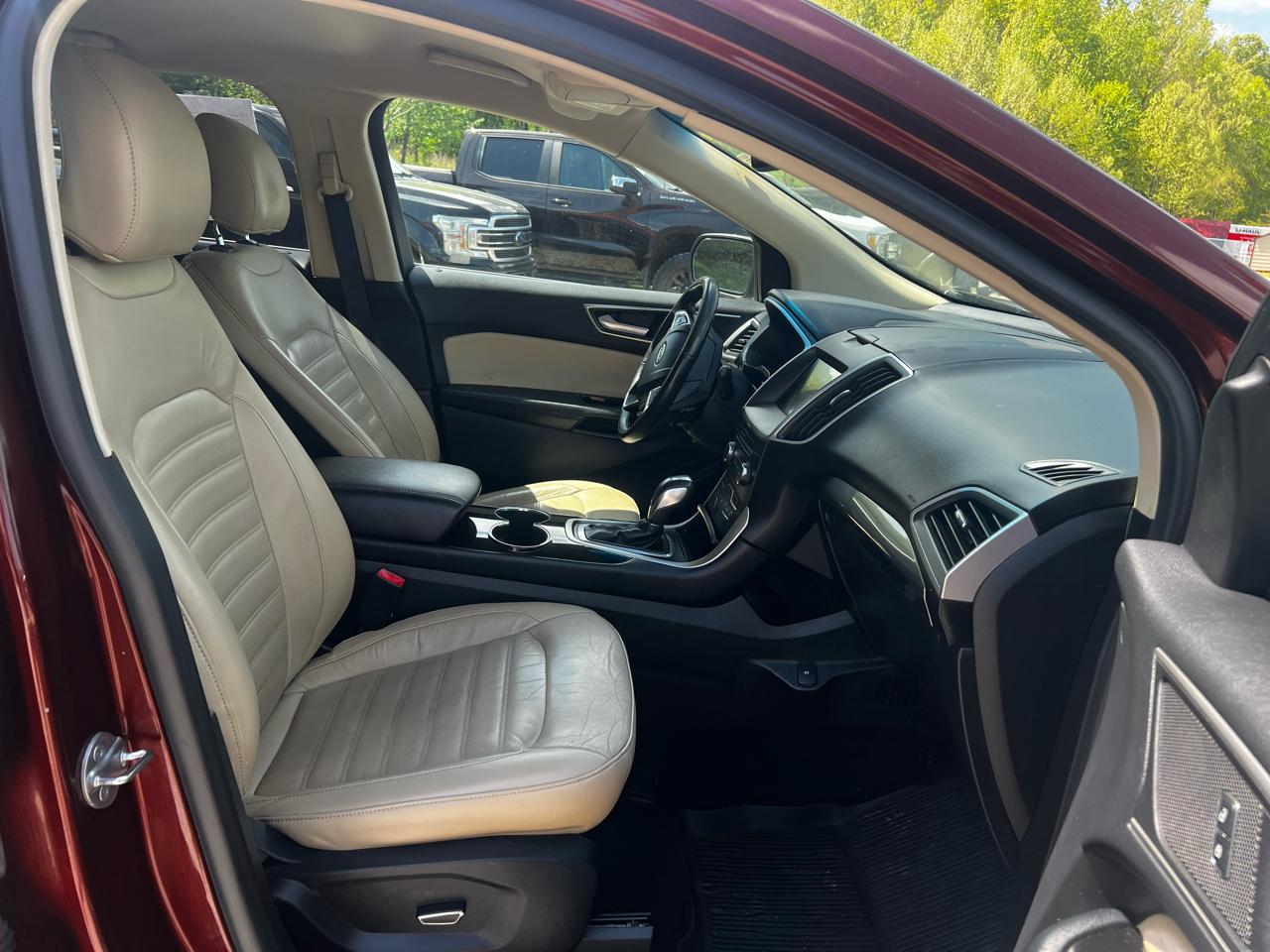 Ford Edge SEL FWD 2016