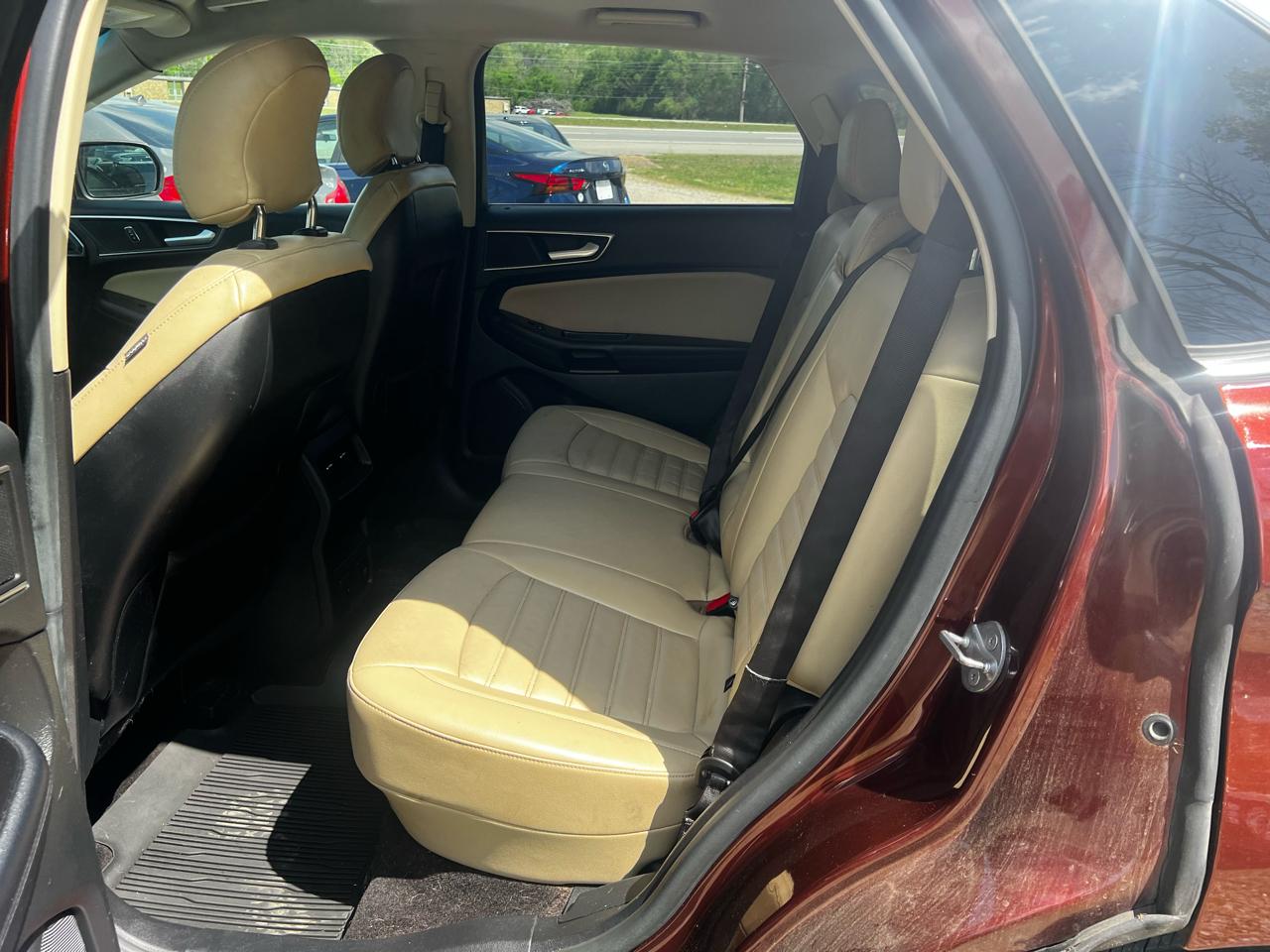 Ford Edge SEL FWD 2016