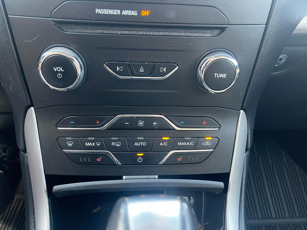 Ford Edge SEL FWD 2016