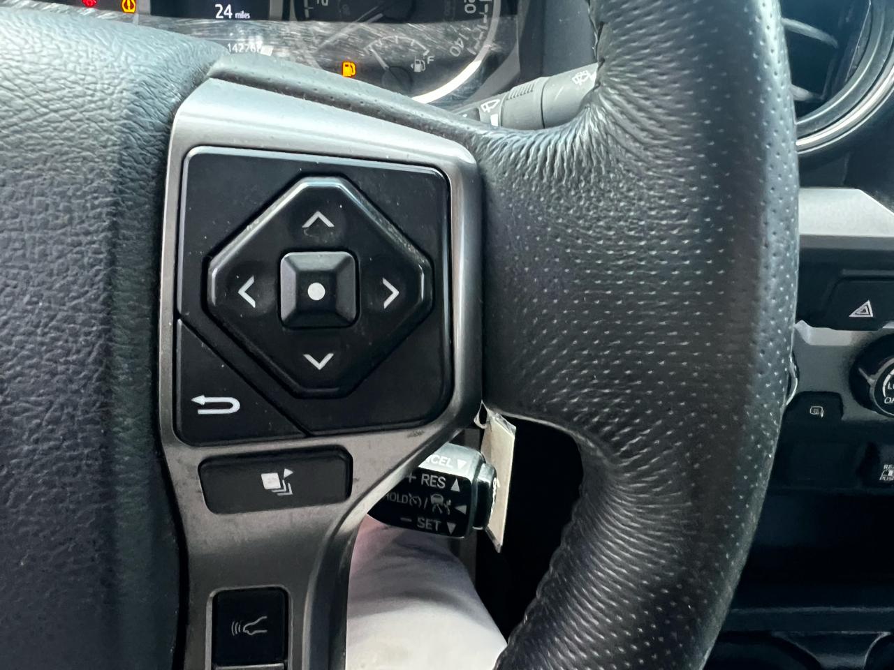 Toyota Tacoma SR5 Double Cab Long Bed V6 6AT 4WD 2019