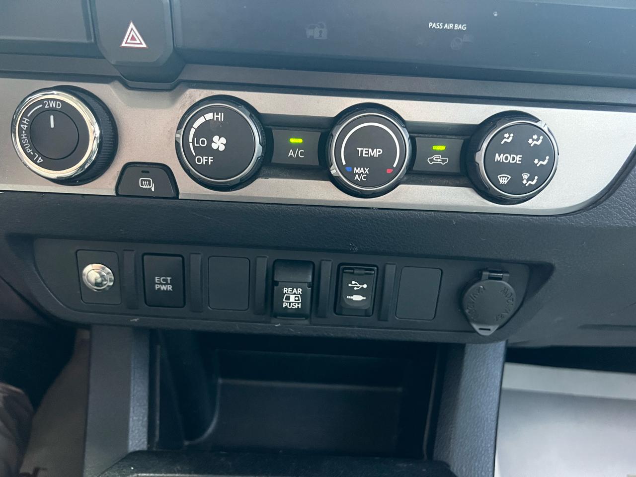 Toyota Tacoma SR5 Double Cab Long Bed V6 6AT 4WD 2019