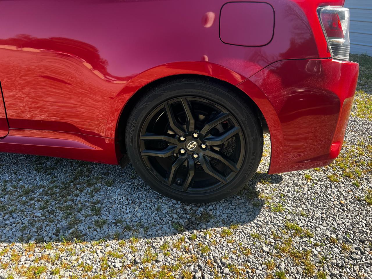 Scion tC Sports Coupe 6-Spd AT 2016