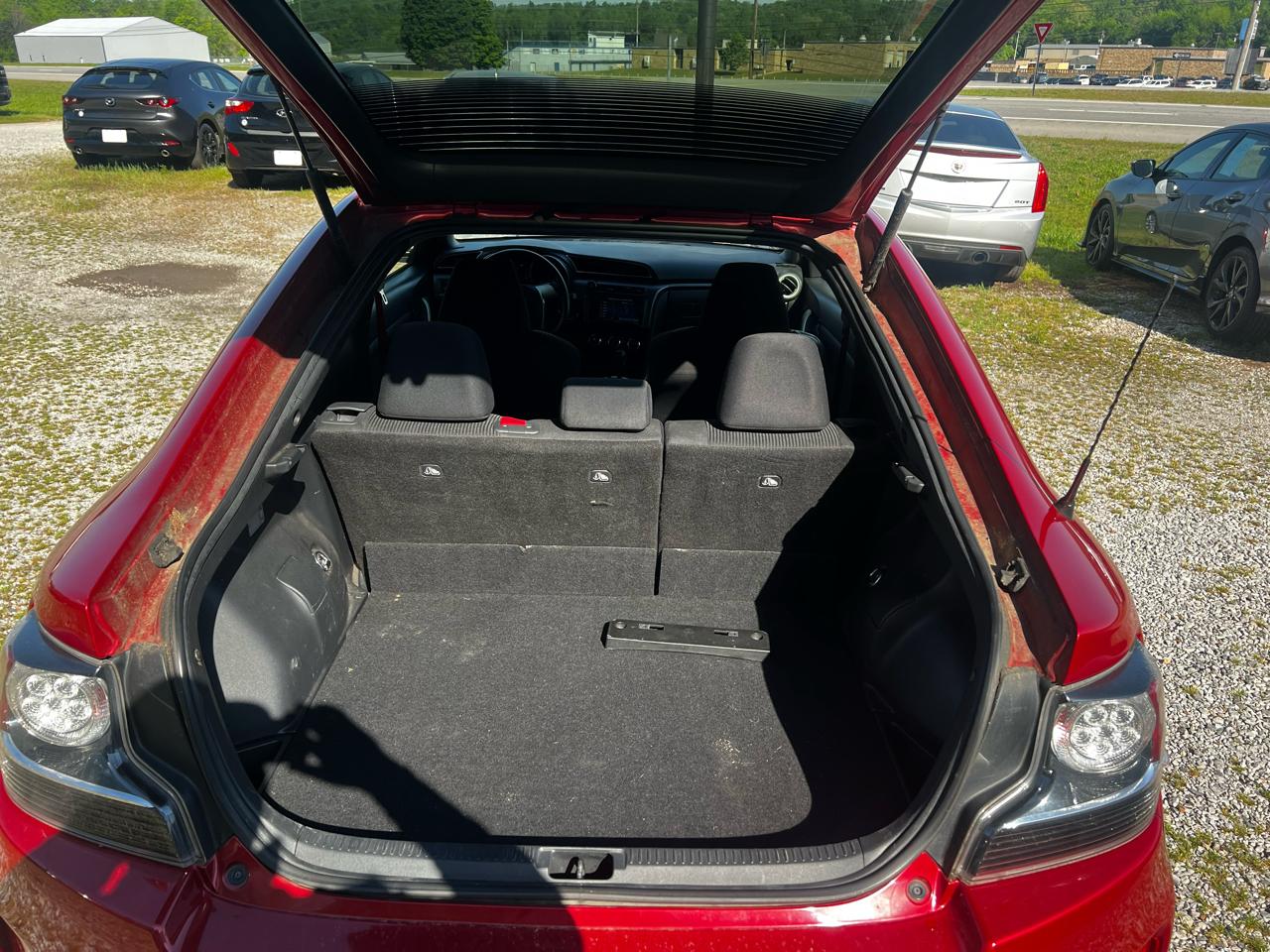 Scion tC Sports Coupe 6-Spd AT 2016