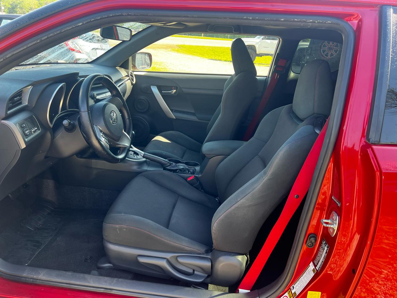 Scion tC Sports Coupe 6-Spd AT 2016