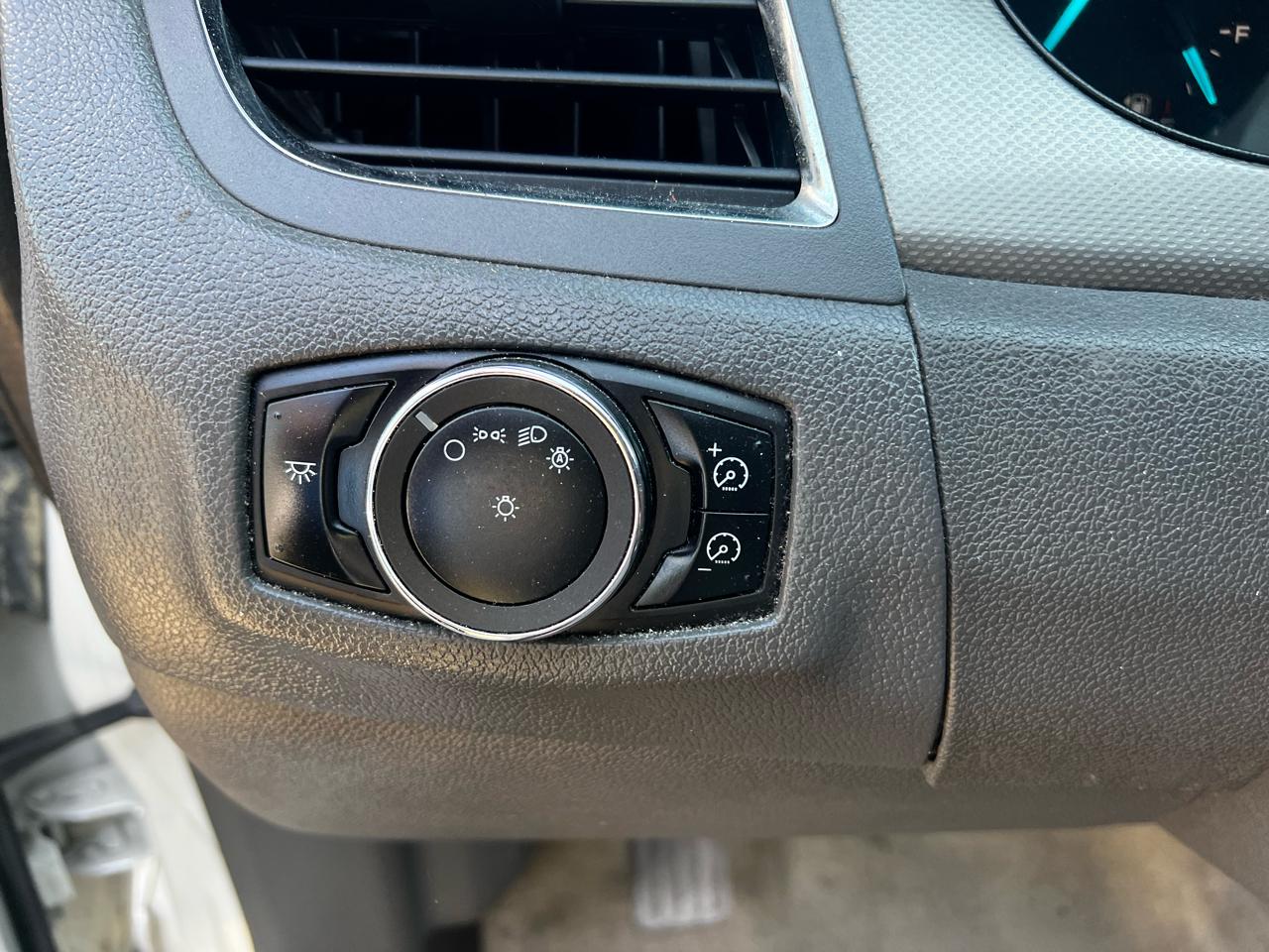 Ford Edge SEL FWD 2012