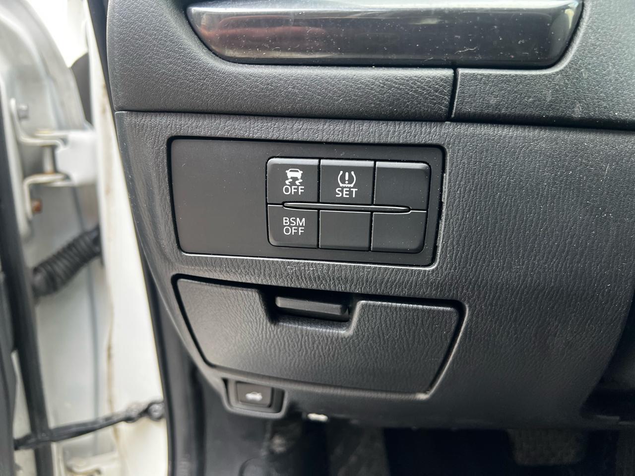Mazda MAZDA6 i Touring 2014