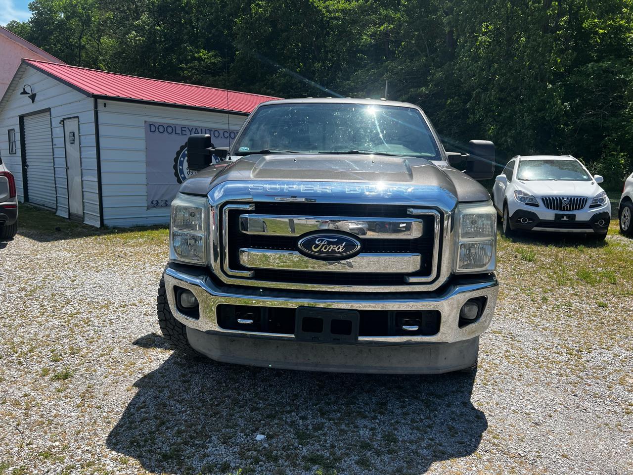 Ford F-250 SD Lariat Crew Cab 4WD 2011