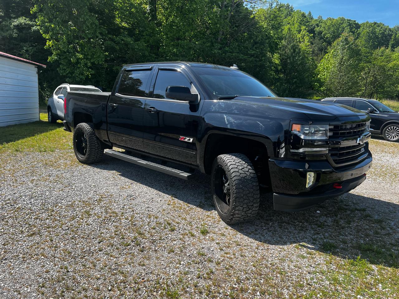 Chevrolet Silverado 1500 LTZ Crew Cab 4WD 2016