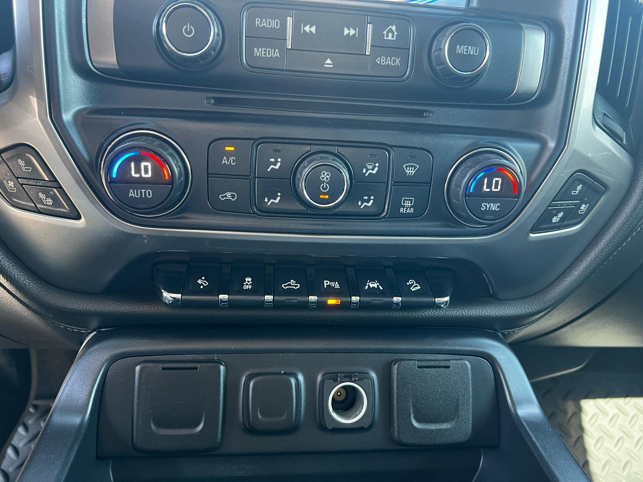 Chevrolet Silverado 1500 LTZ Crew Cab 4WD 2016