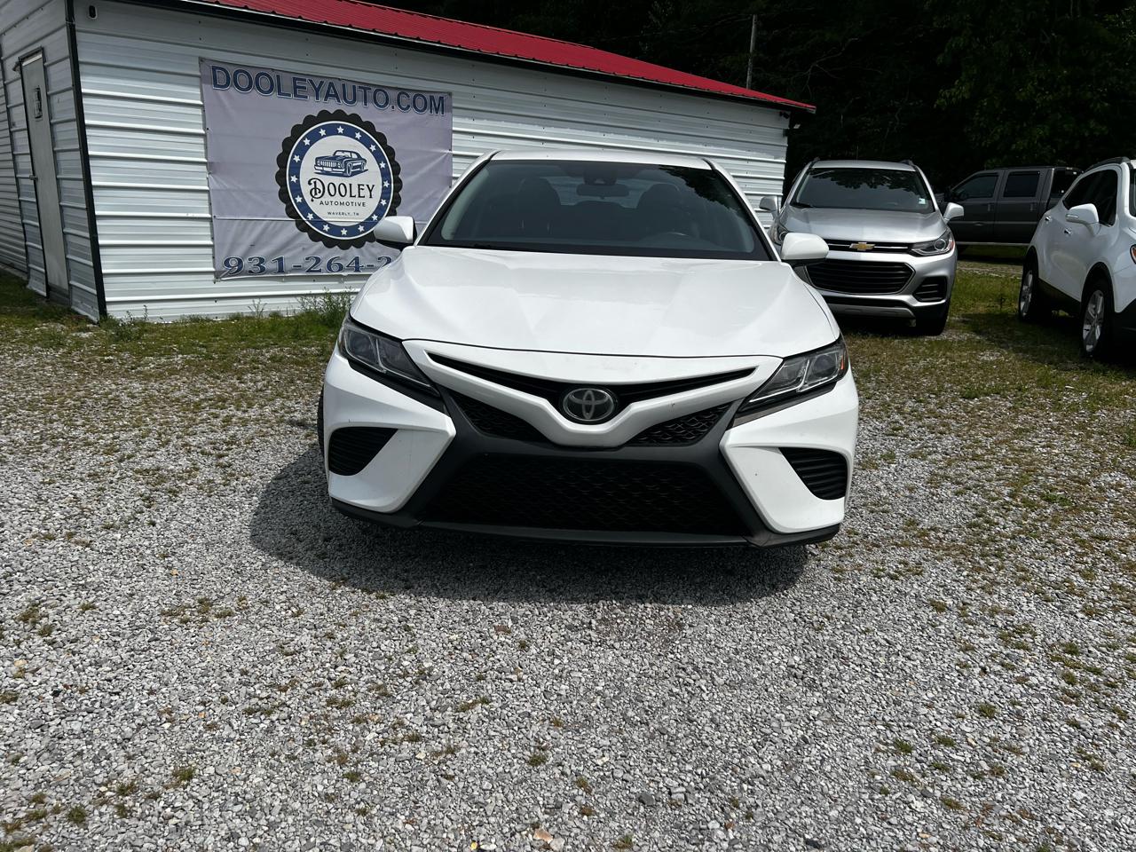 Toyota Camry SE 2018