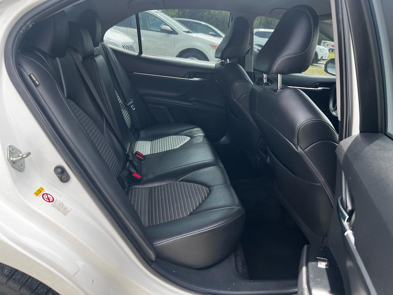 Toyota Camry SE 2018