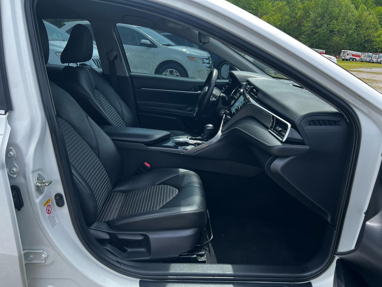 Toyota Camry SE 2018