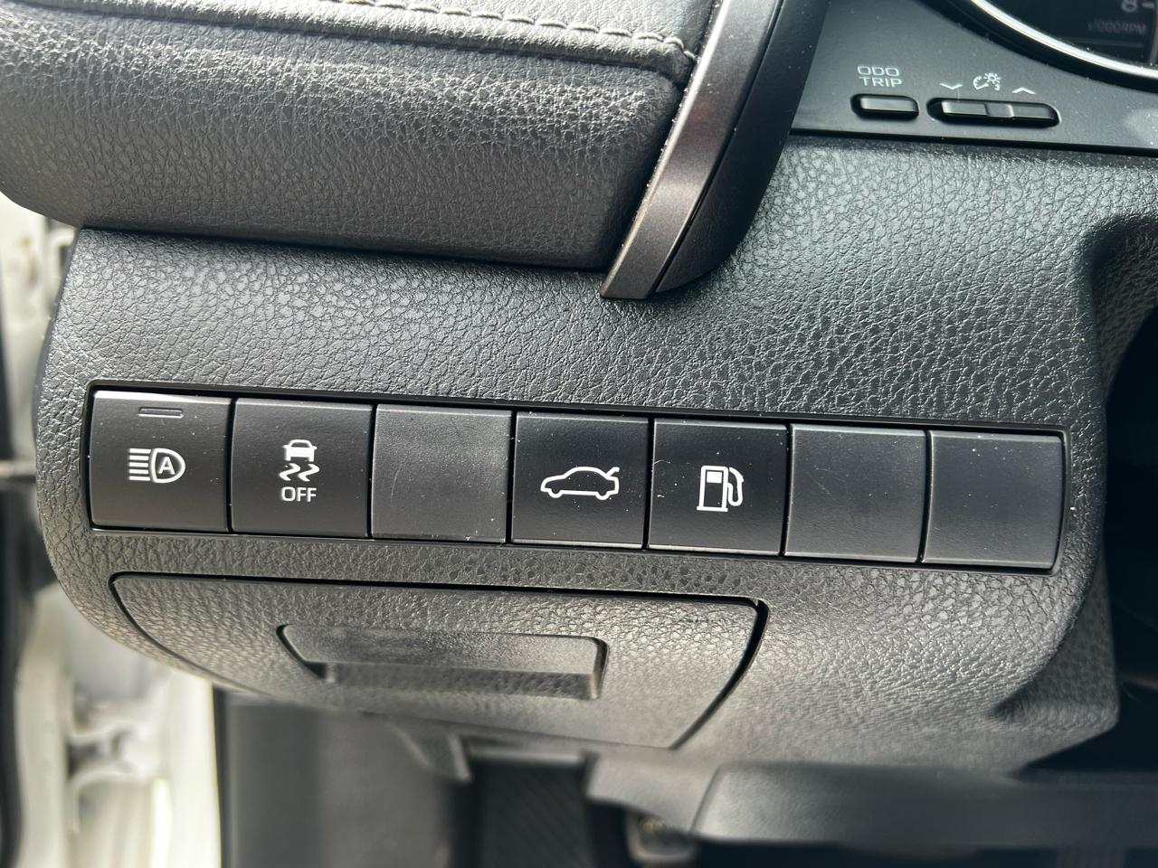 Toyota Camry SE 2018